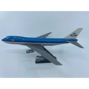 KLM Royal Dutch Airlines Boeing 747 Model Airplane Blue White plastic 7" Tall